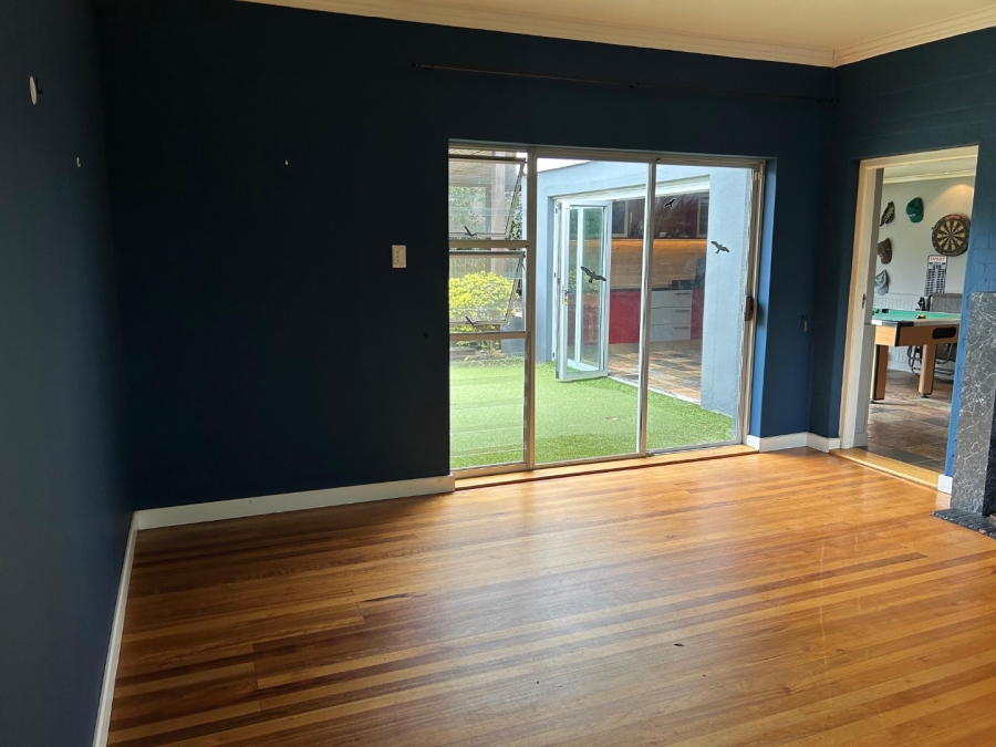 To Let 4 Bedroom Property for Rent in Mill Park Eastern Cape